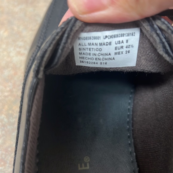 Men’s Black dress shoes - Picture 7 of 7